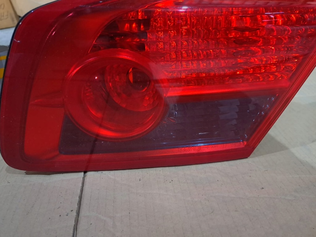 Купити Лампа правий задня renault vel satis 8200014363