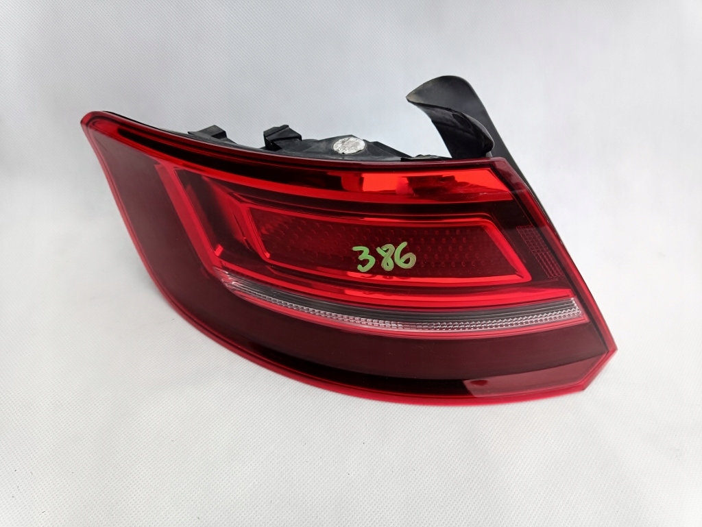 фото №1, Лампа левая задняя задняя audi a3 8v sportback lift