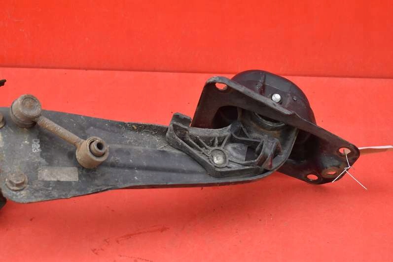 фото №6, Поворотний кулак ступиця ліва задня seat toledo 3 iii 1.6 8v 102 km 04-10