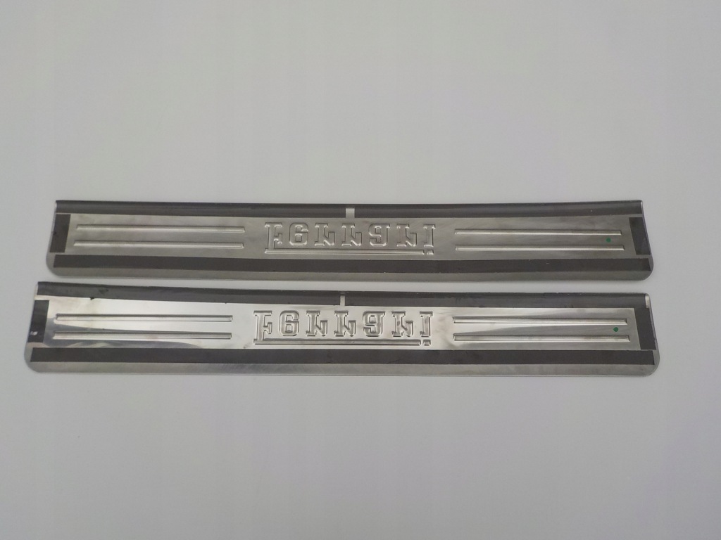 Молдинг поріг ferrari california Доставка