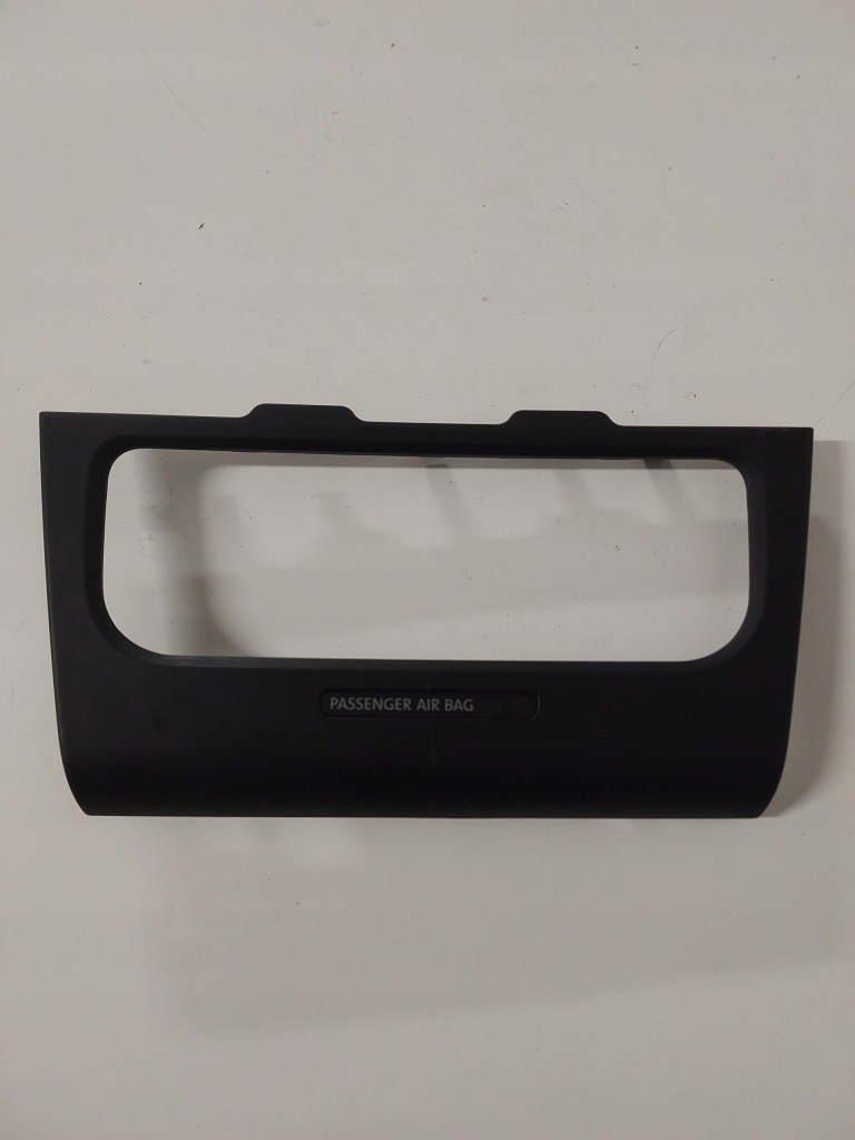 фото №1, Рамка panela кондиціонера vw golf vi 5k0858069p