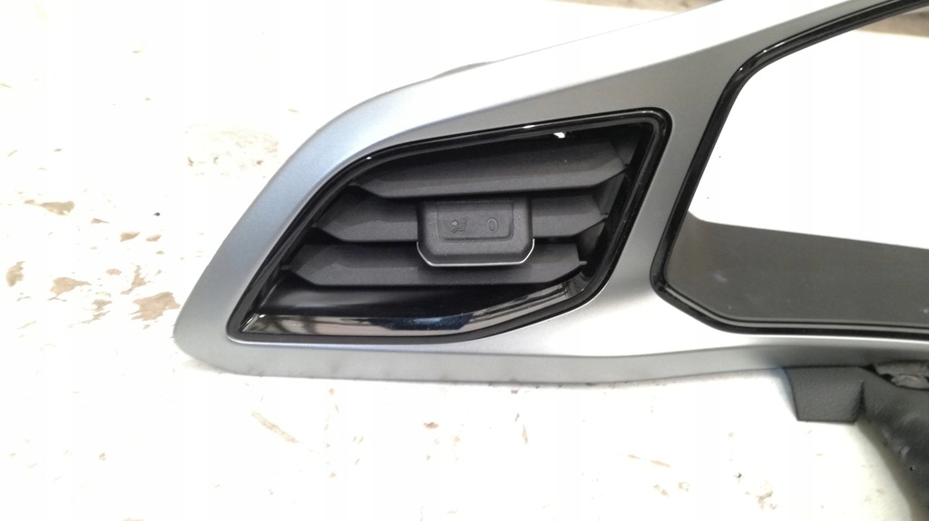 фото №3, Vw t-roc lift рамка спидометра dekor 2ga819703g