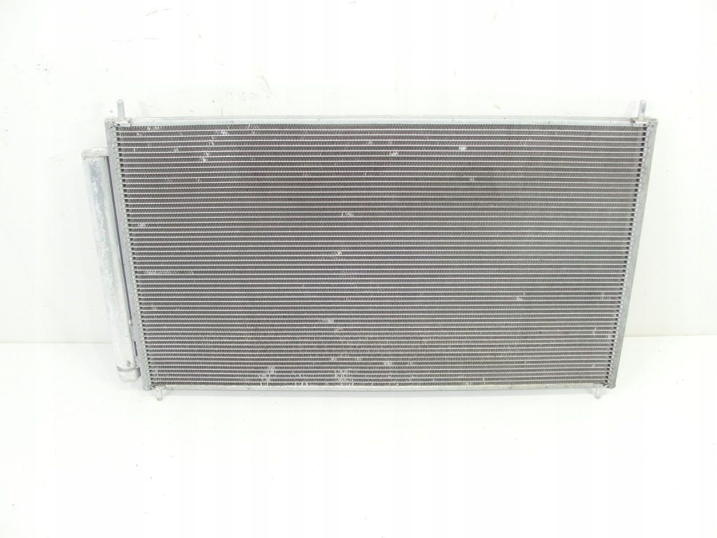 фото №1, Радіатор кондиціонера toyota yaris iii 11 гібрид