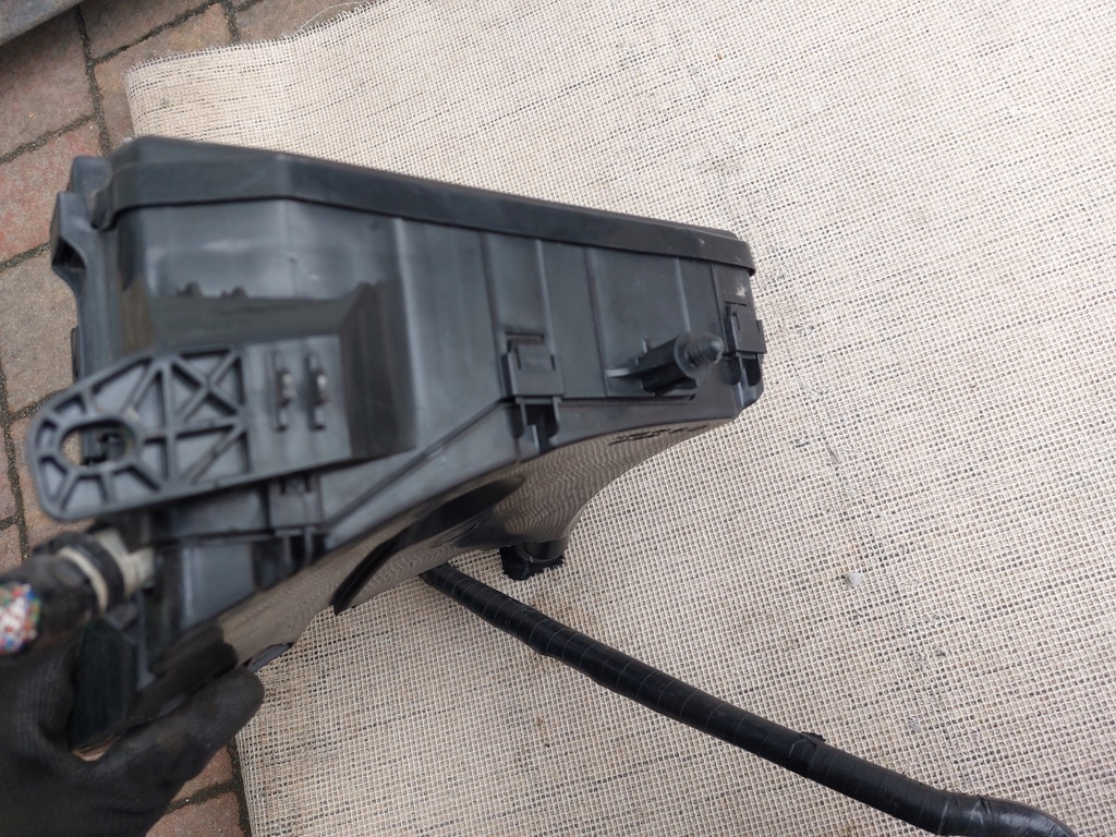 фото №9, Коробка запобіжників lexus ct 200h 15r 82662-76011