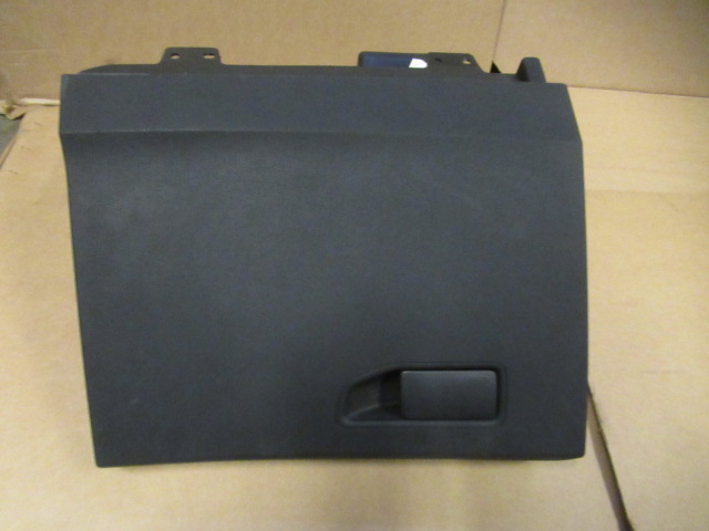 фото №1, Peugeot 3008 ii бардачок