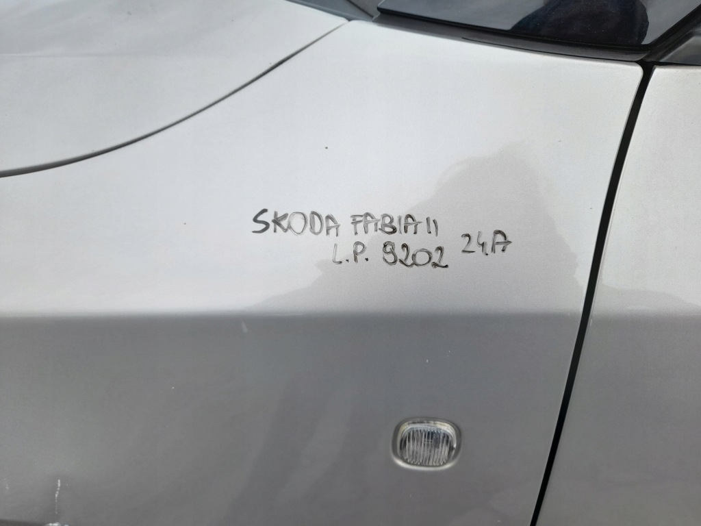 фото №6, Skoda fabia ii крила лівий перед передній lf8h 9202