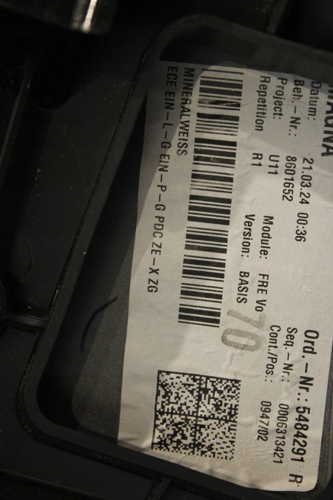 фото №15, Бампер перед x-line bmw u11 x1 a96 mineralweiss