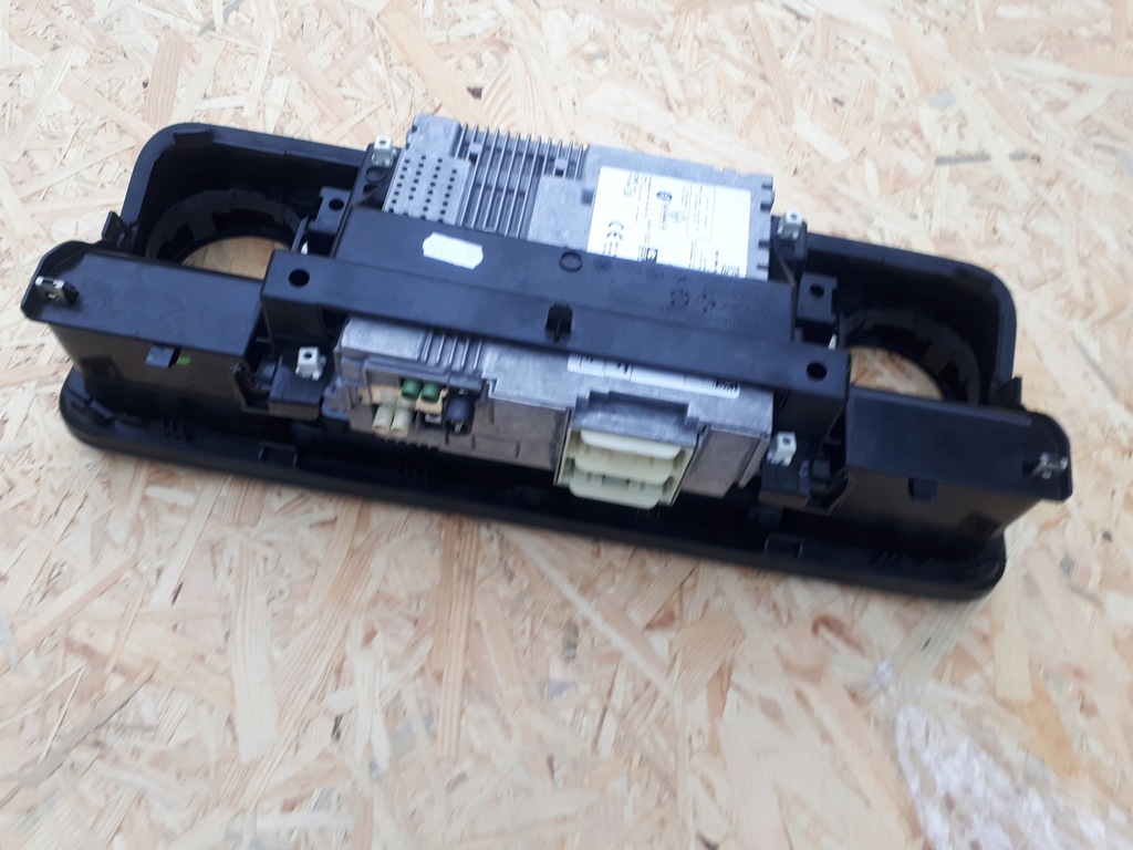 фото №2, Mercedes sprinter 907 910 радио mbux