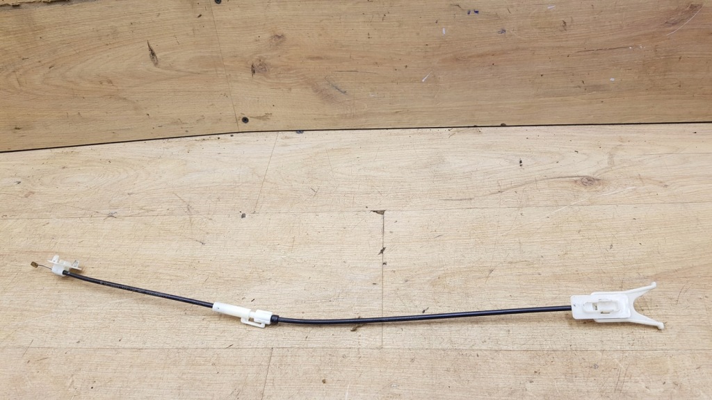 фото №1, Трос крышки багажника задняя vw touareg