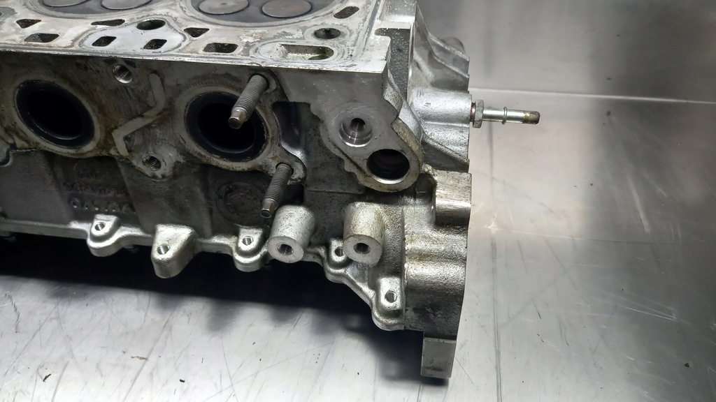 фото №7, Головка двигуна 31401466 002 volvo 2.4 d5 d5244t15