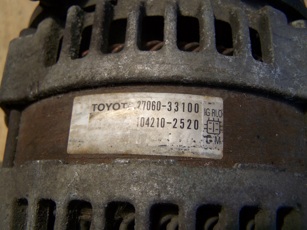 фото №3, Генератор toyota 1,4 d4d denso 27060-33100