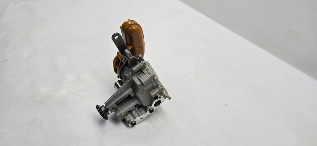 Насос масла mercedes renault 1.3 2821800600 Оригинал