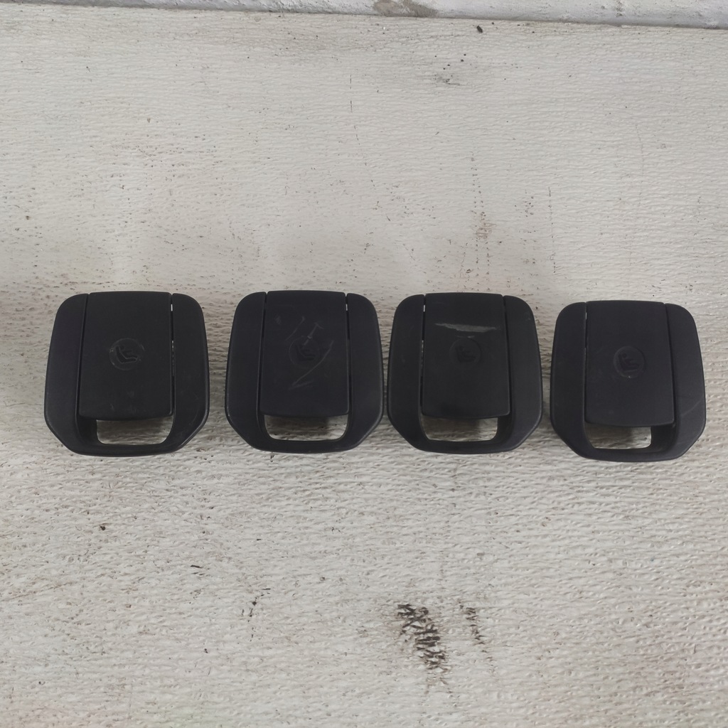 фото №1, Bmw f20 f30 2012 заглушка isofix