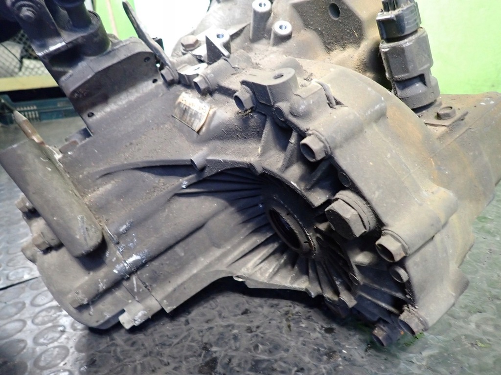 фото №8, Коробка передач передач honda civic vii 61md4 1.7 cdti 02r