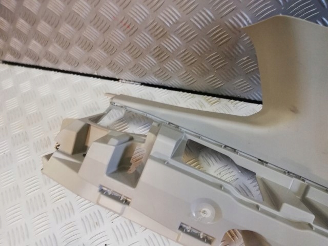 фото №3, Пластик защита стойка правая dacia duster ii