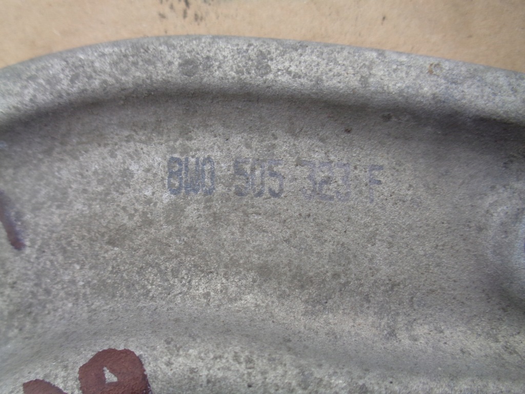 Audi a4 b9 a5 8w рычаг левый правый задний  8w0505324f Киев