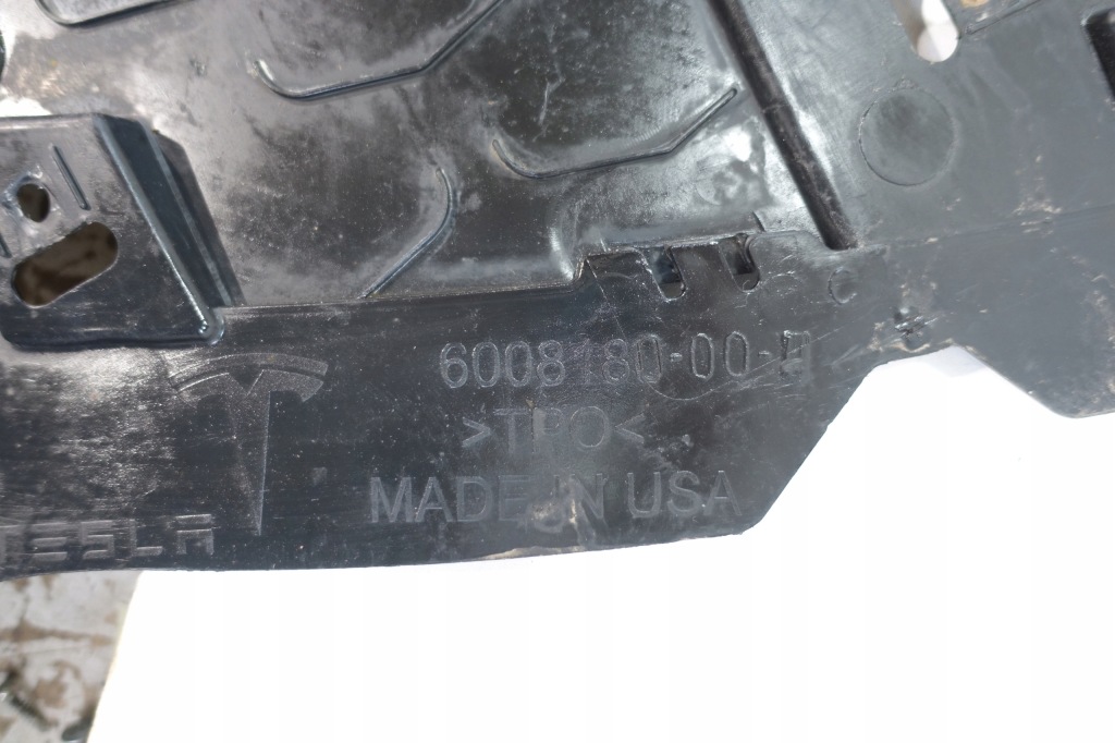 Купить Tesla model s 2012- молдинг защита нижняя бампера задняя 6008180-00-c