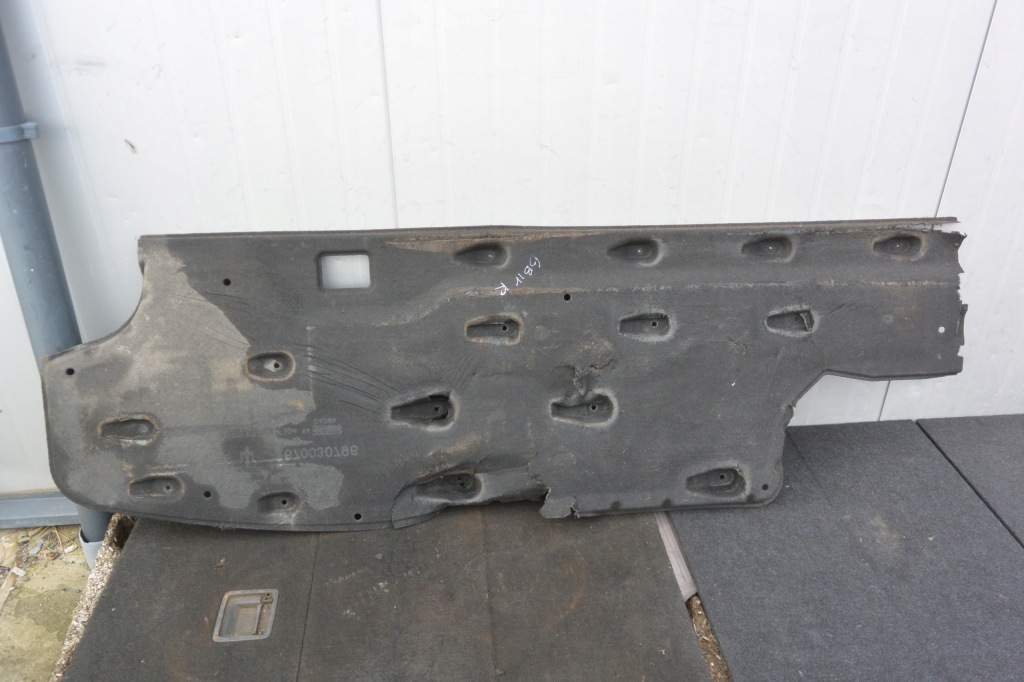 фото №1, Захист підвіска бризковик права maserati ghibli iii