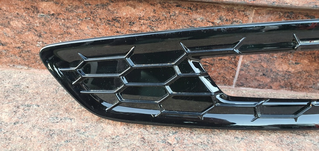 Ford focus mk3 рестайлинг  st решётка  решётка радиатора решётка бампера + левая решётка боковое Оригинал