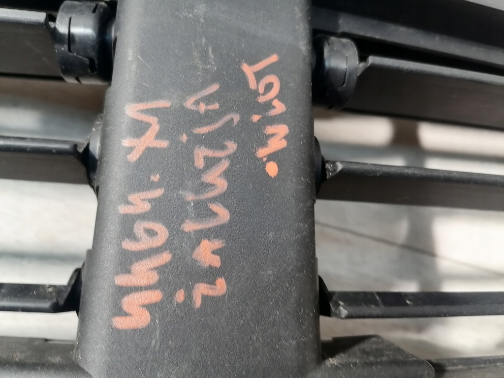 фото №16, Bmw x1 жалюзи впуск воздуха 5a11306