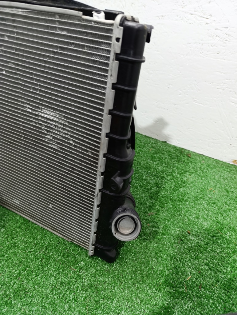 Porsche 911 991 carrera gt3 gt4 rs радиатор воды правый  вентилятор комплект Цена