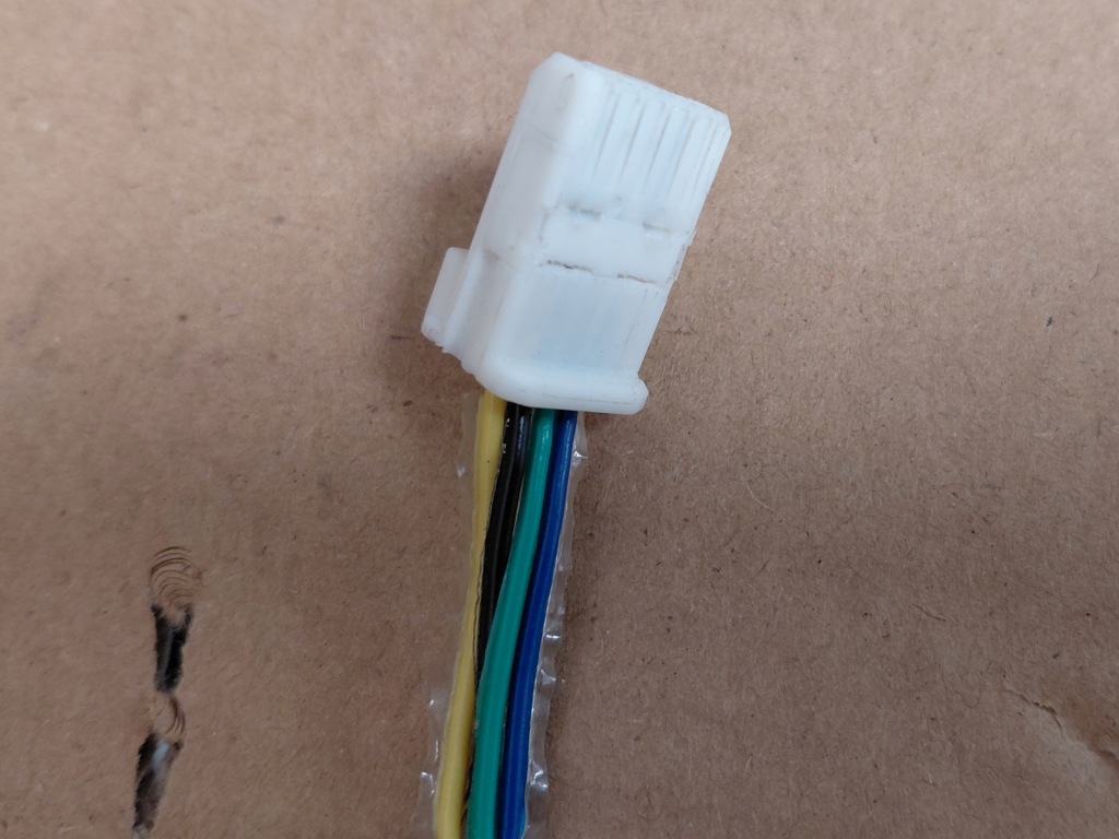 Lexus rx v od 2022r левая фотохромный ассистент камера full 15+4+1 pin европа в Украине