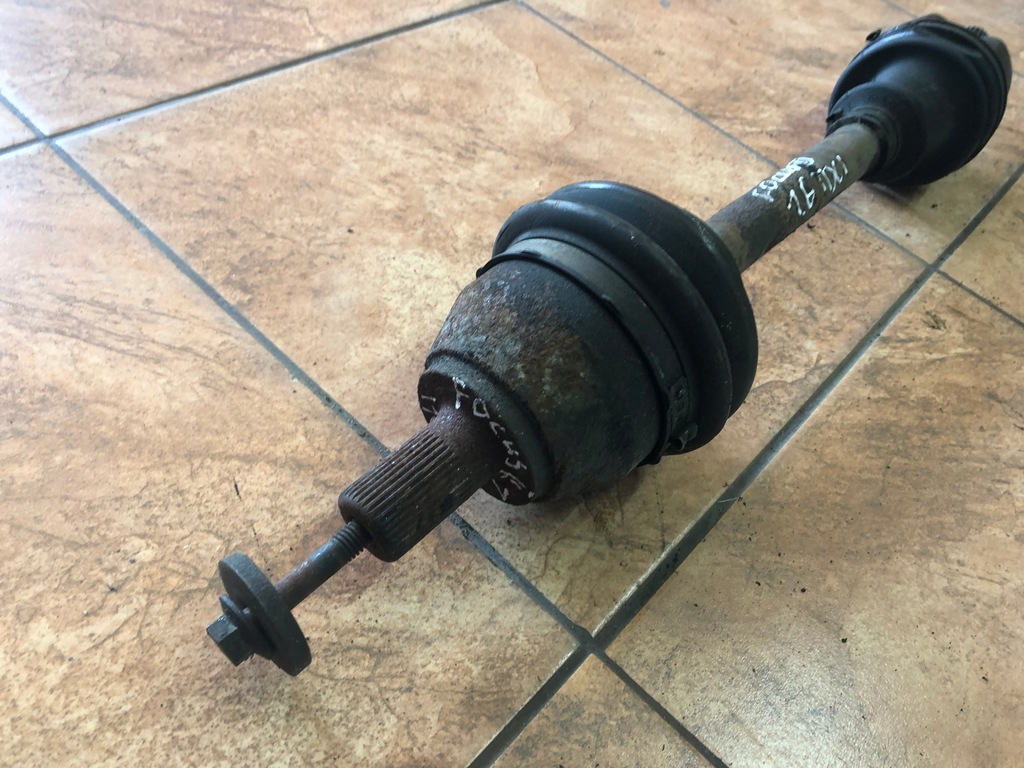 фото №2, Приводной вал левая focus ii 1.6