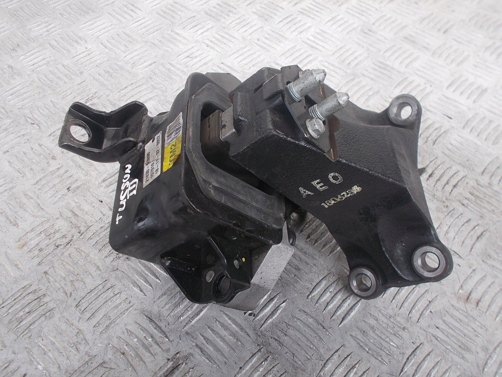 фото №1, Hyundai tucson iii подушка двигателя 21830-d3800
