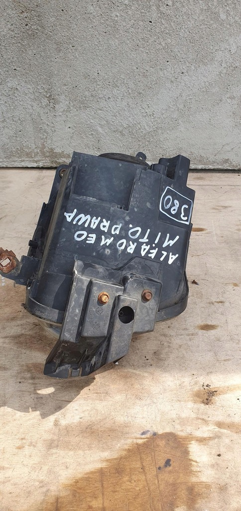 фото №7, Лампа права europa alfa romeo mito 89101887