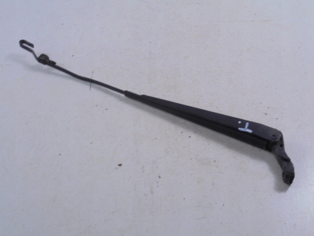 фото №1, Mercedes vito 1 w638 рычаг дворники 4d a6388201944