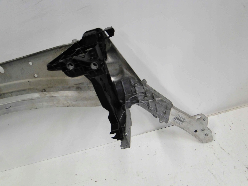 фото №8, Mercedes pas передний усилитель передний glc 253 x253 suv c253 coupe lift