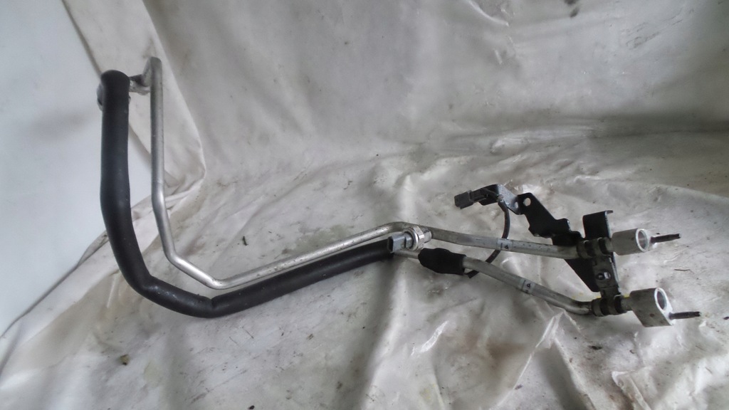 фото №9, Шланг кондиціонера renault zoe 924477415r трубка кондиціонер 924489058r