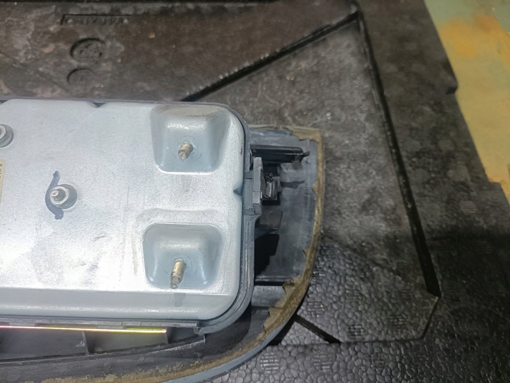 фото №4, Подушка пассажира renault laguna 1 770418515b