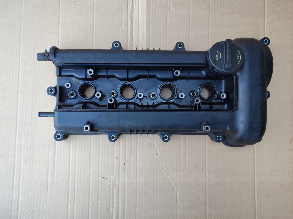 фото №4, Кришка клапанів hyundai i30 1.4 16v g4fa оригінал