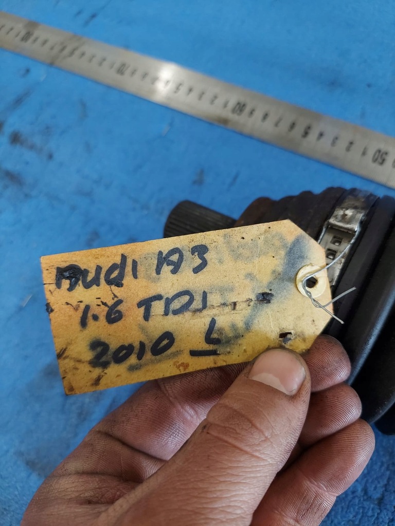 фото №3, Audi a3 2010 r левая приводной вал 1.6 tdi 1k0407271cp