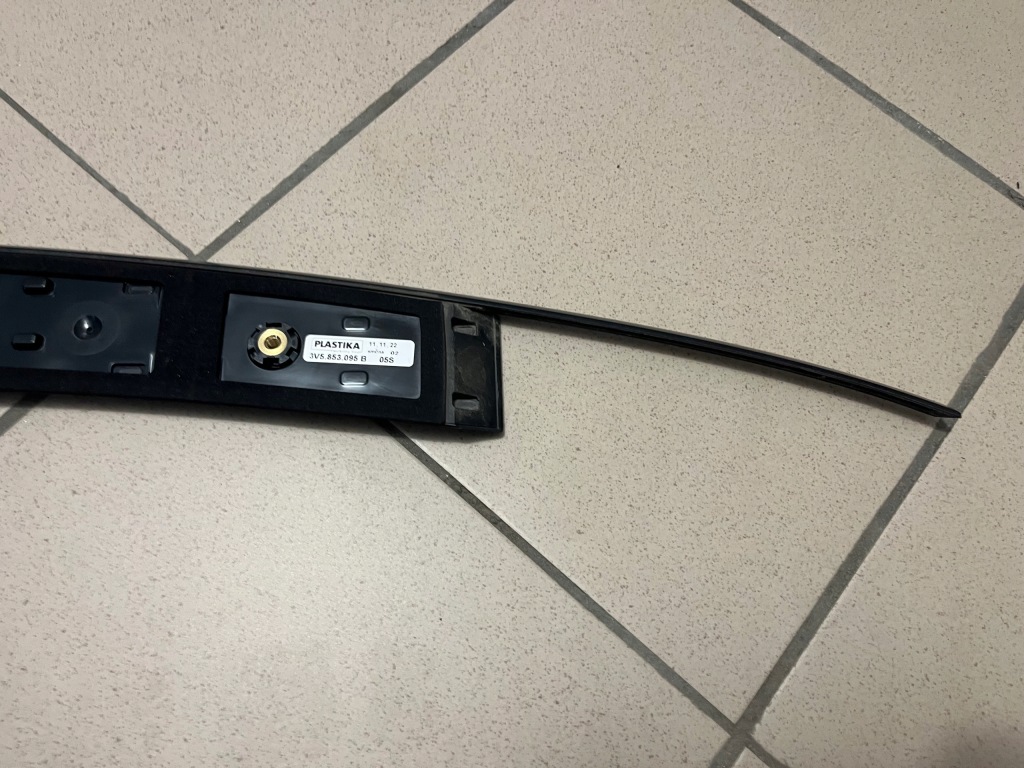 фото №10, Молдинг накладка кришки задня skoda superb iii 3 lift sedan sportline 3v5853095b