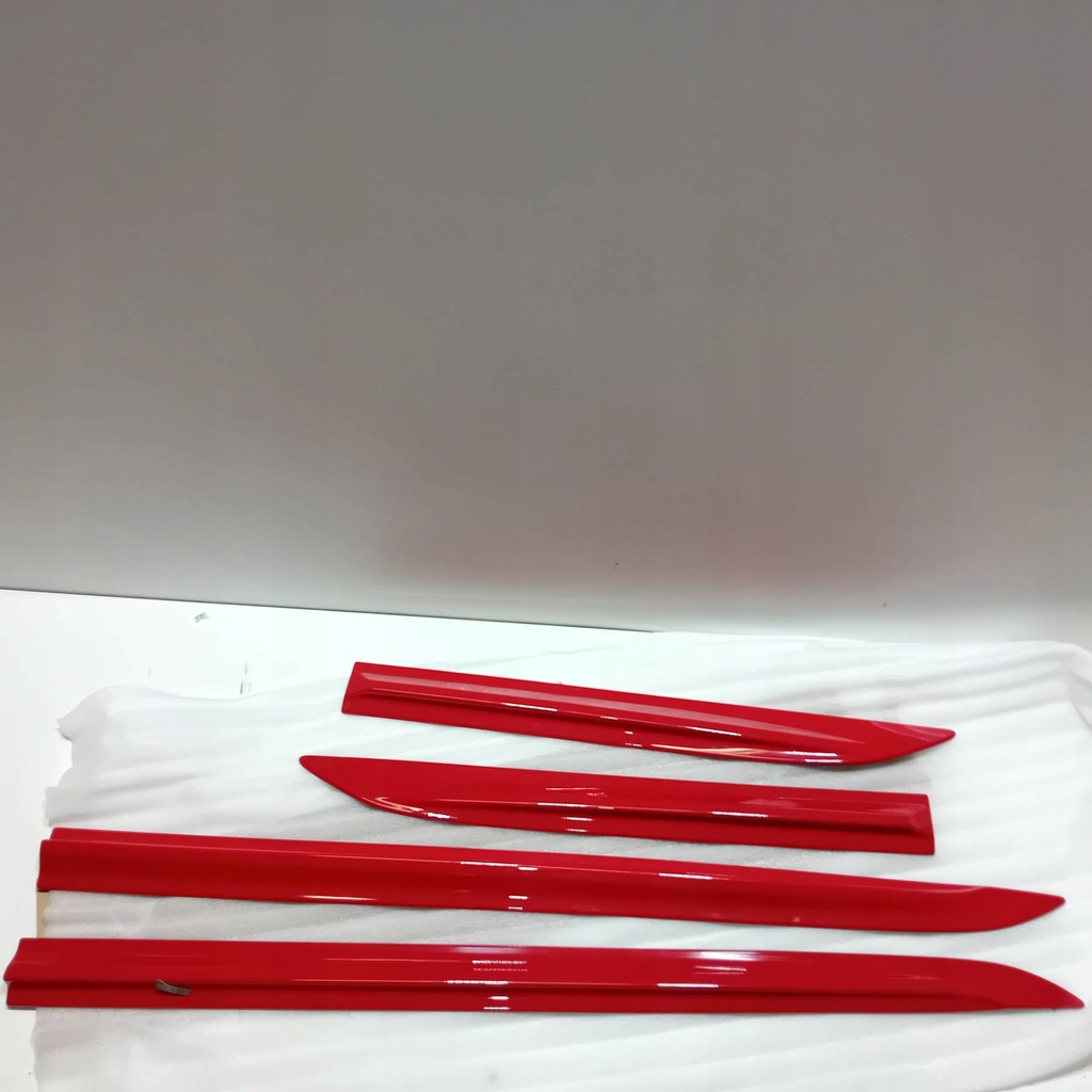 фото №1, Honda civic x 17- молдинг дверь перед задняя комплект