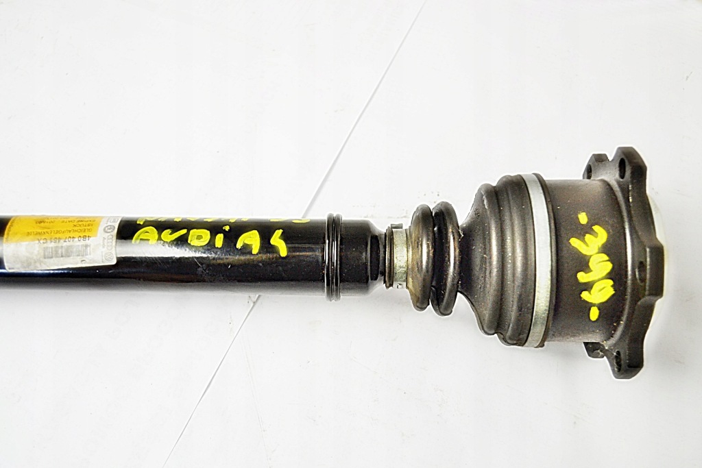 Audi a4 a6 b5 passat приводной вал 4b0407451cx новая orygin Недорого