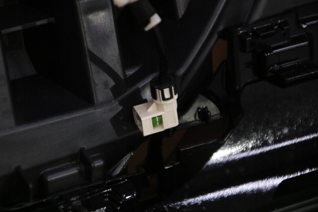 фото №12, Bmw 7 g70 i7 m-pakiet бампер перед usa колір 416