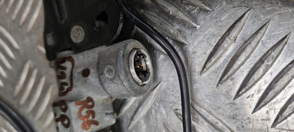 фото №7, Mini r56 натяжитель поперечина правый передний 2752436