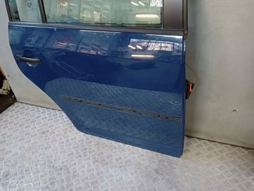 фото №8, Vw touran 10-15 двері правий задня la5h