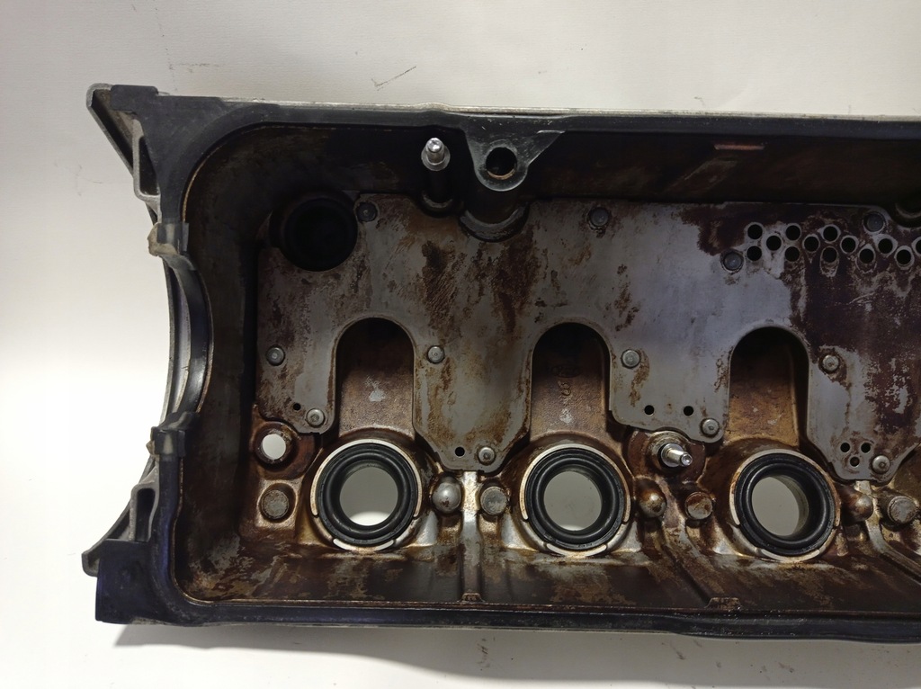 фото №6, Крышка клапанов honda civic vii 1.4 d14z6