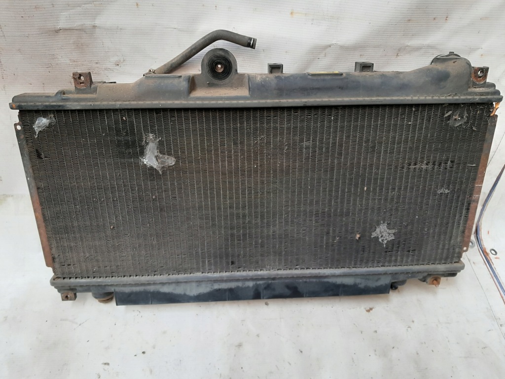 Купити Радіатор води рідина fiat punto 1 1.2 автоматична коробка передач