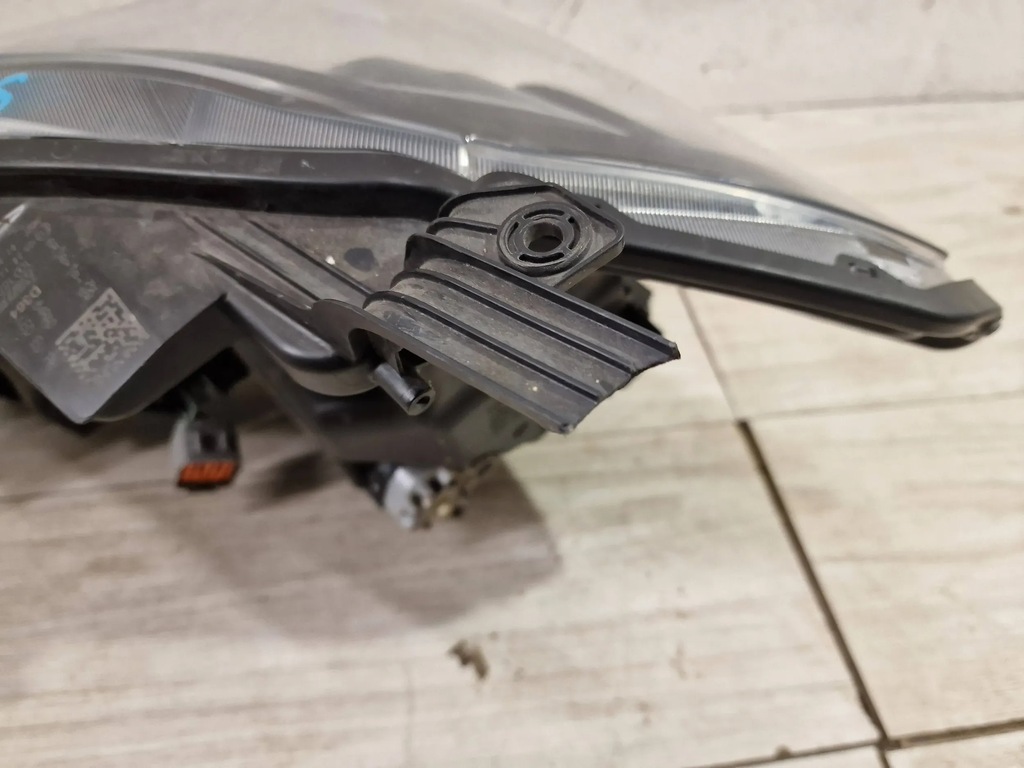 фото №9, Лампа suzuki sx4 s-cross full led правая europa