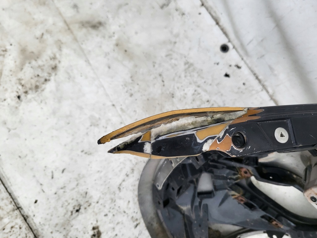 фото №11, Audi r8 бампер задній задня 420807511