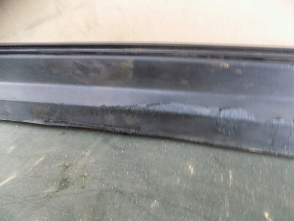 фото №12, Volvo xc40 молдинг поріг накладка права 31448224