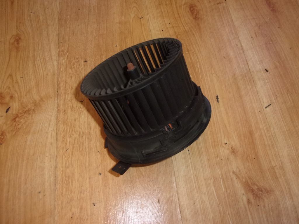 фото №1, Alfa romeo giulietta вентилятор воздуходувка europa