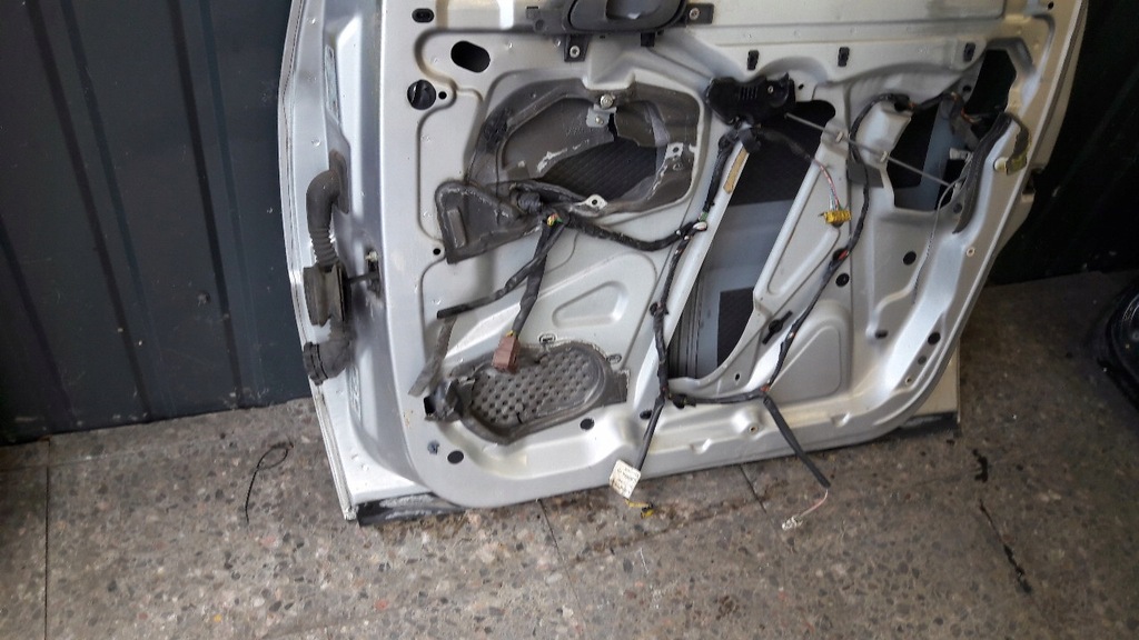 фото №9, Двері правий перед peugeot 806 сріблястий