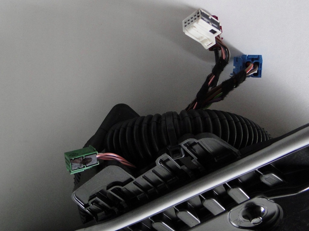 фото №15, Mercedes glb x247 247 вкладыш дверь передние левая подъемник замок динамик