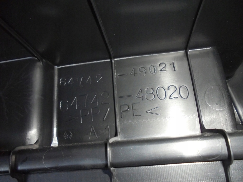 фото №5, Вкладыш бардачок багажника lexus rx 400h 2007